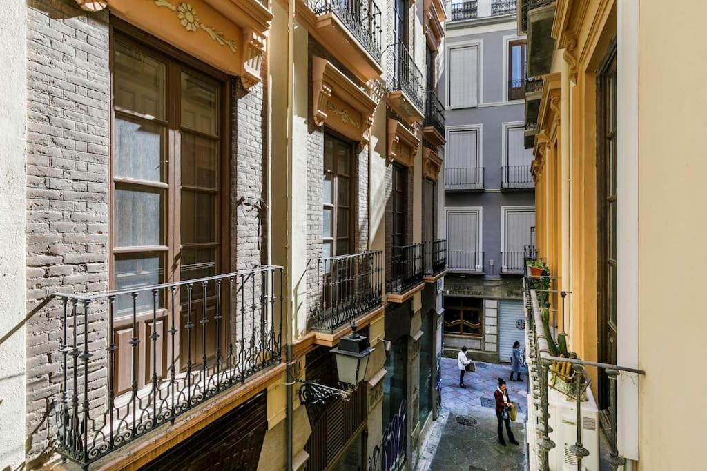 Appartement Céntrico Apto cerca de la Catedral ZACATIN à Grenade Extérieur photo